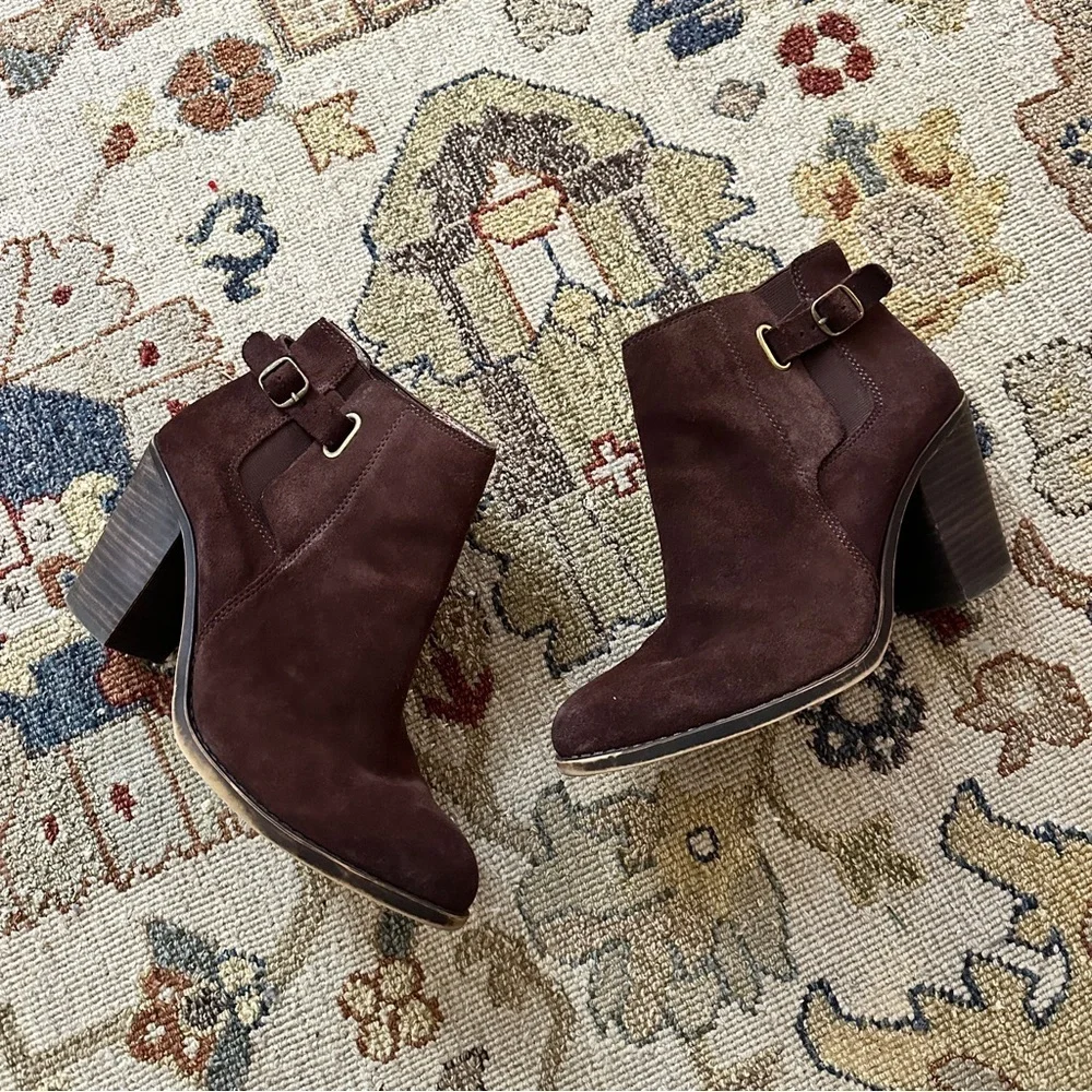 Lucky Brand Chocolate Brown Leather Heeled Bboties sz 9.5